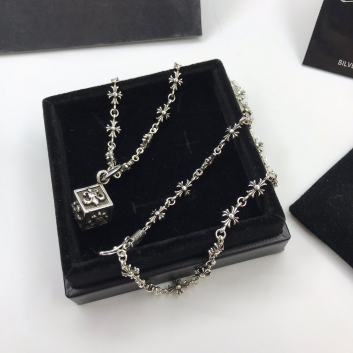 [Buy More Save More]dice necklace (with packing)