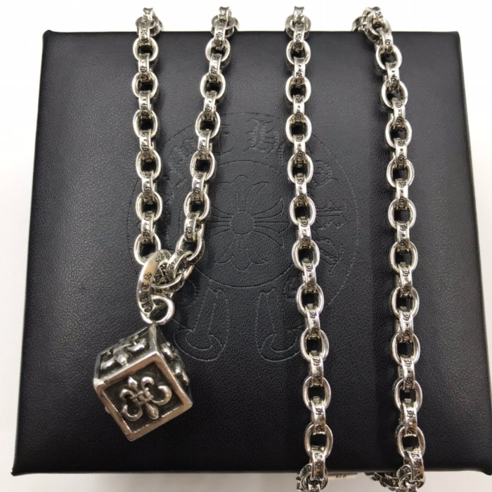 [Buy More Save More]dice necklace (with packing)