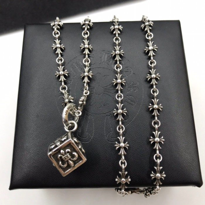 [Buy More Save More]dice necklace (with packing)