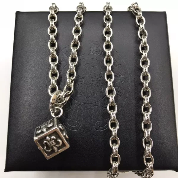 [Buy More Save More]dice necklace (with packing)