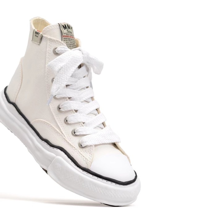 MMY Canvas flat toe cap hi shoes