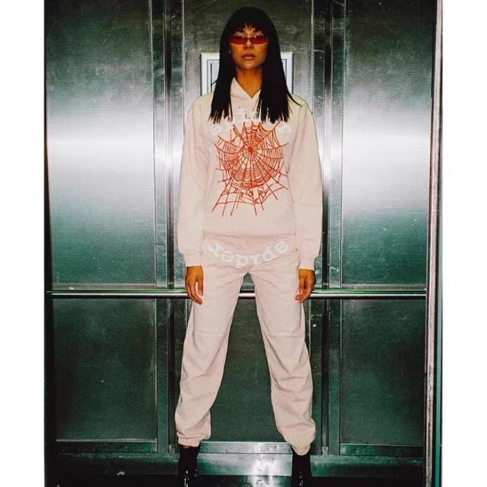Young Thug Sp5der- White letters red cobweb beige hoodie