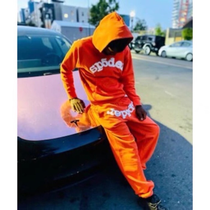 Young Thug Sp5der-Orange hoodie with white letters