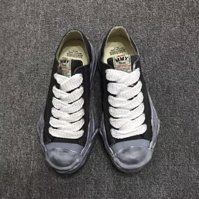 MMY Melt style canvas shoes with low tops 11 Colors