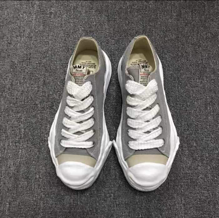 MMY Melt style canvas shoes with low tops 11 Colors