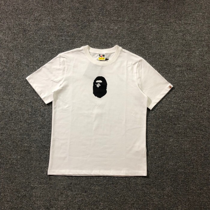 [buy more save more] Vertical row of letters on the back of the ape short sleeve 2 colors