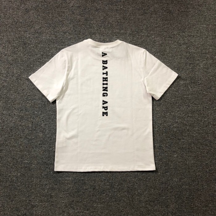 [buy more save more] Vertical row of letters on the back of the ape short sleeve 2 colors