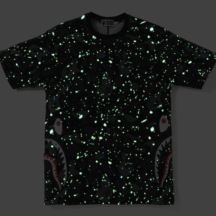 [buy more save more] Side Shark Starry Sky Camo Luminous Short Sleeve 2 colors
