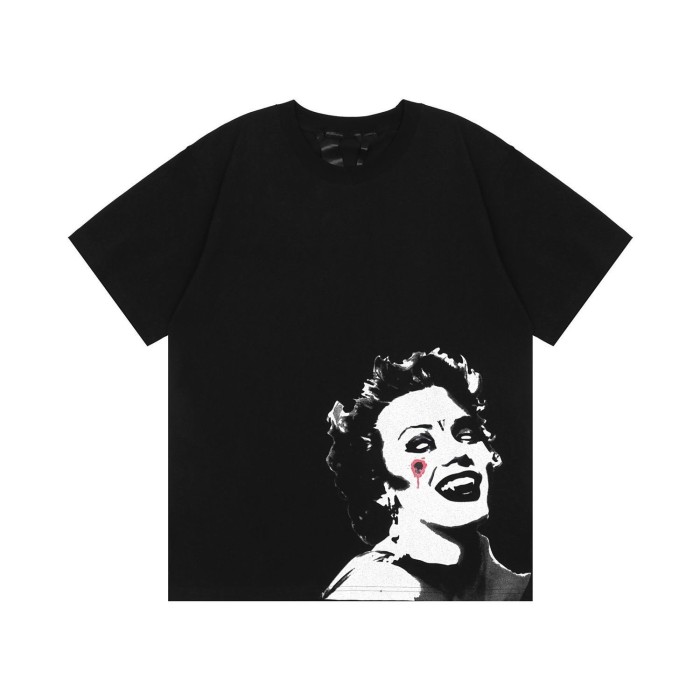 Monroe V short sleeve