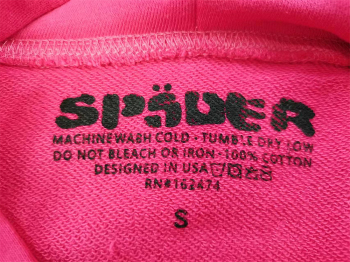 Young Thug Sp5der-Pink hoodie with white dots and black letters