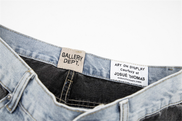 [buy more save more]  Knee Embroidered logo side striped flared jeans 2 colors