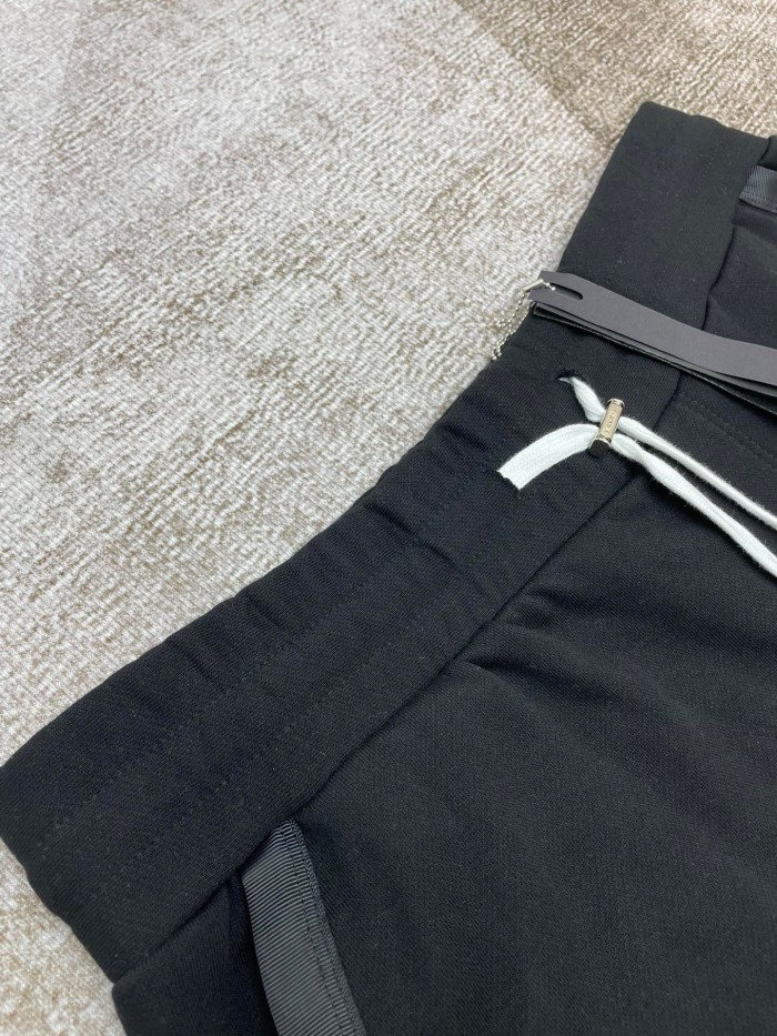[Buy More Save More]1:1 quality version Small letter hem destruction shorts