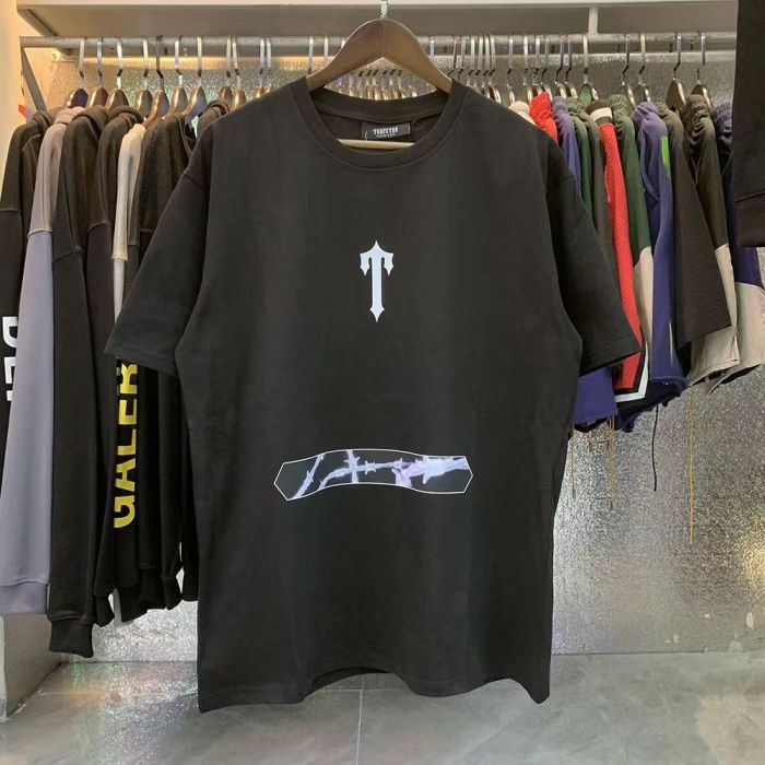 Back luminous letters thorn pattern tee