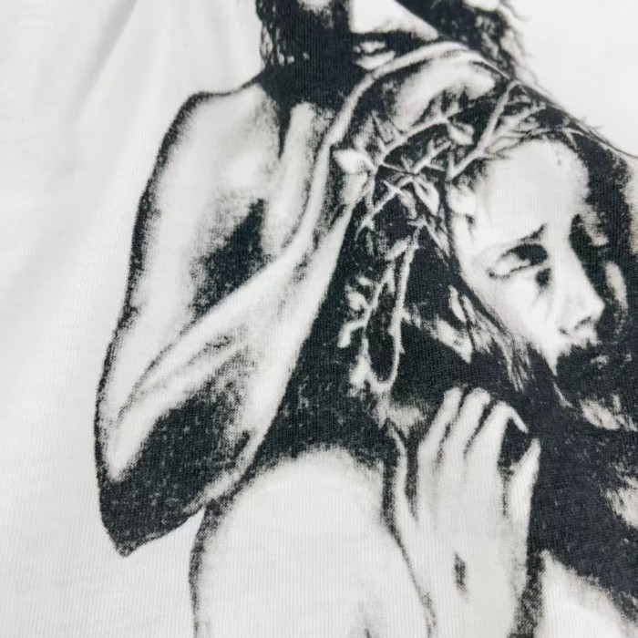 Jesus graffiti print tee