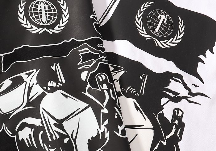 Evil Knight banner print tee