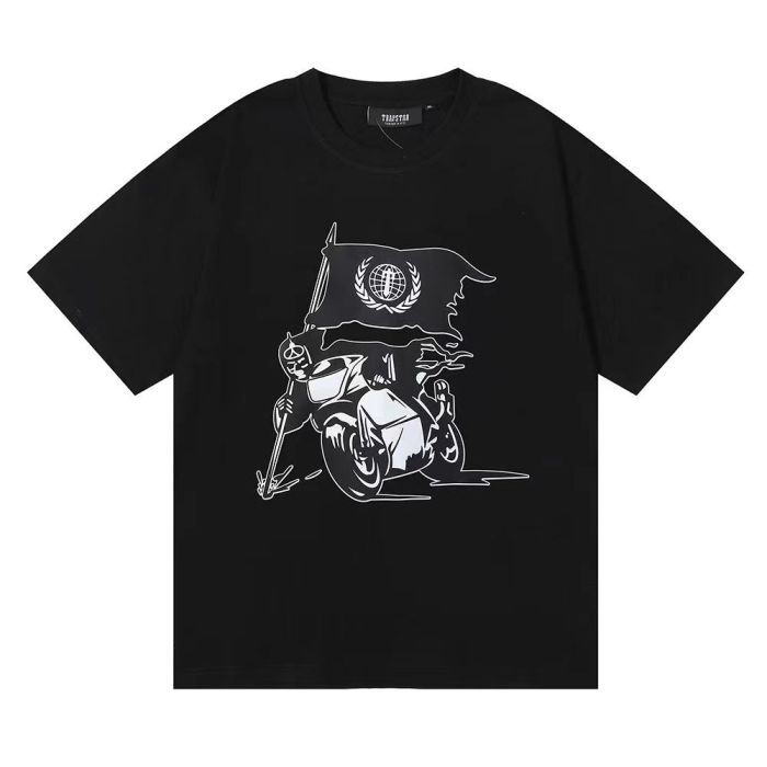 Evil Knight banner print tee