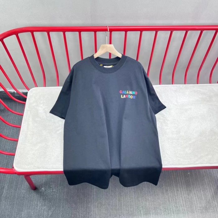 Colorful letter print tee 2 colors