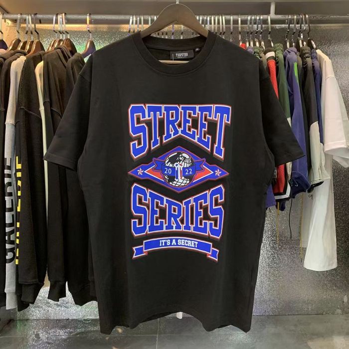 Street Secret Print tee 2 colors