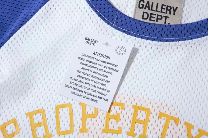Alphabet 8 jersey tee