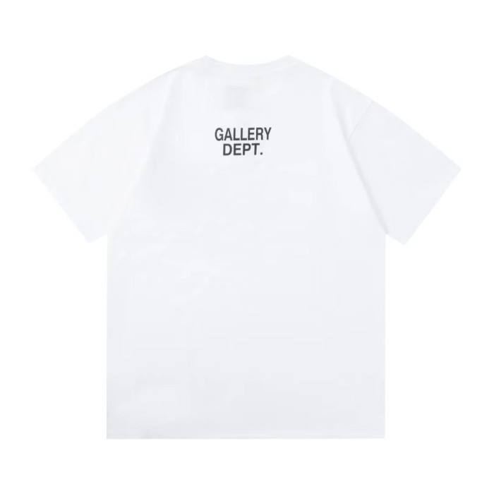 Black capital letter print tee