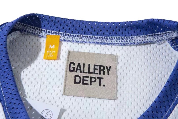 Alphabet 8 jersey tee