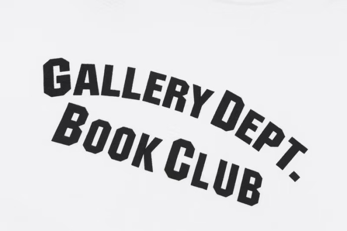 Reading Club letter print tee