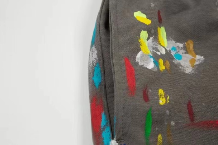 Camouflage graffiti drawstring shorts