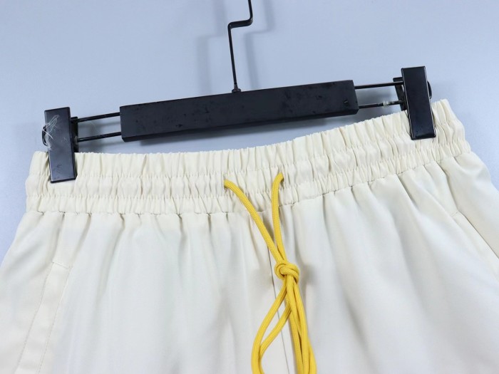 Men's letter embroidered five-point shorts