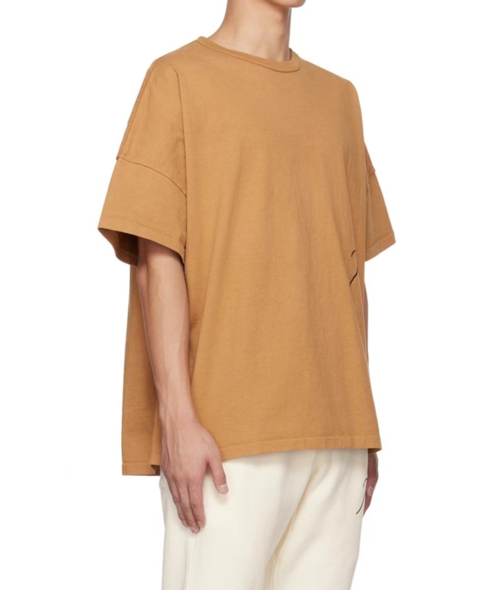 Minimalist retro monogram embroidered solid colour tee 3 colors
