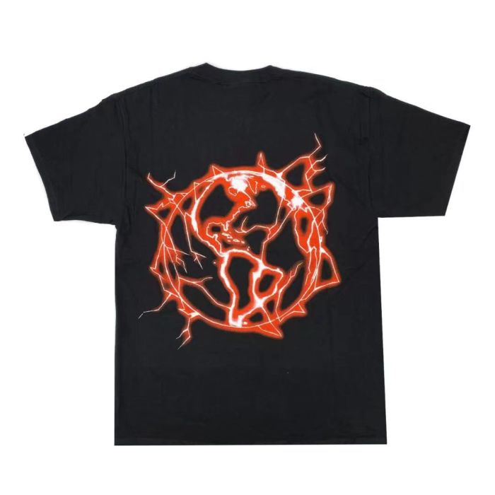 Red lightning short-sleeved T-shirt