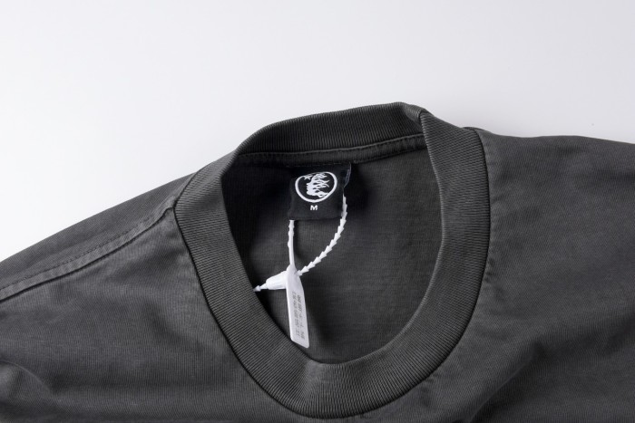 Skull corrosion slogan printed tee