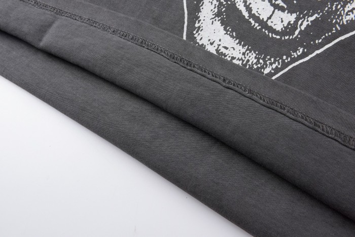 [buy more save more] 1:1 quality version Exploding head character letter print tee