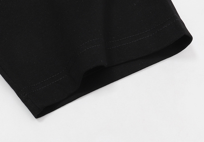 [buy more save more]  Slogan gesture foil letter print loose round neck tee 2 colors