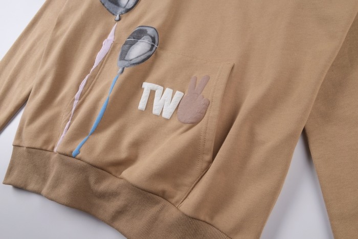 Back three-dimensional boy and girl pattern hoodie