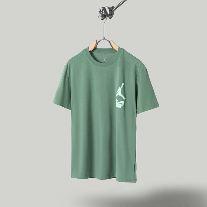 Barbell pattern back foam letters tee 2 colors
