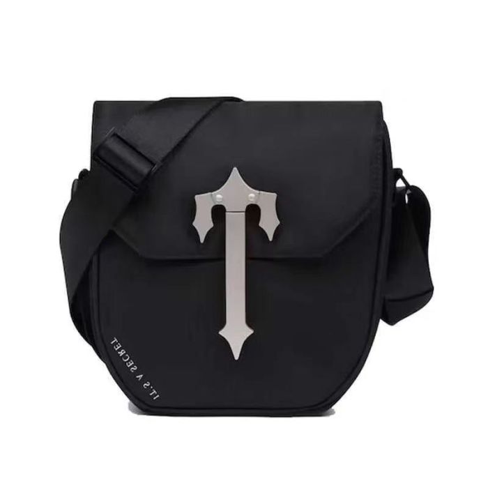 Trapstar Metal T logo retro crossbody bag