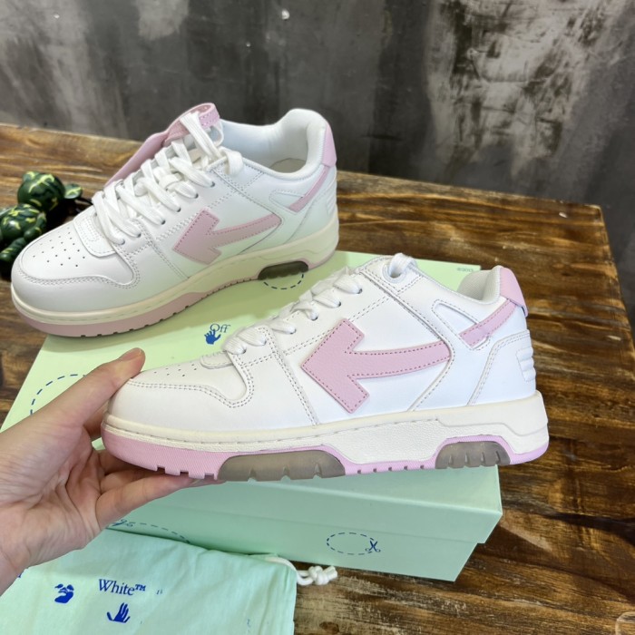 1:1 quality version Personalized Arrowhead Thick Sneakers
