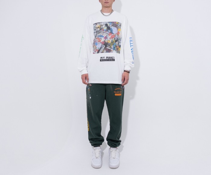 Dollar Graffiti Letter Print Round Neck Long Sleeve Tee
