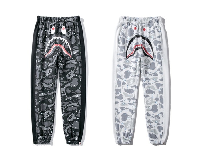 Shark Head Glow-in-the-Dark Star Print Pants 2 colors