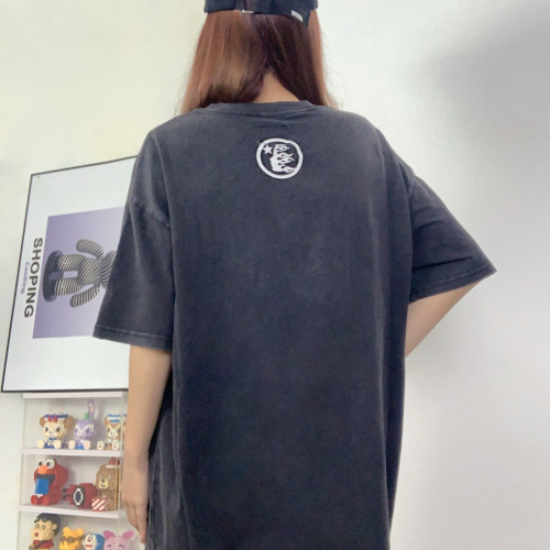 Swirl Big Eye Gaze Print Short Sleeve Tee