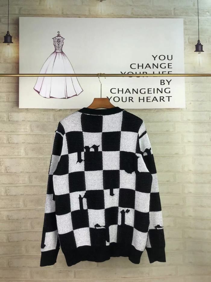 Checkerboard Full Body Appliqué Crew Neck Sweater 2 colors