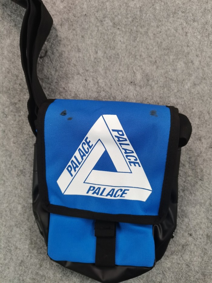 [Buy More Save More]Triangle Logo Shoulder Bag