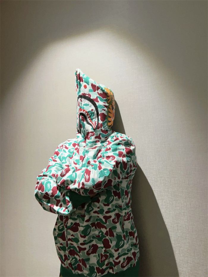 [buy more save more] Shark Head Camouflage Sweatshirt 3 colors