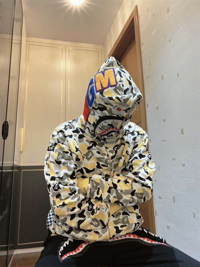 [buy more save more] Shark Head Camouflage Sweatshirt 3 colors