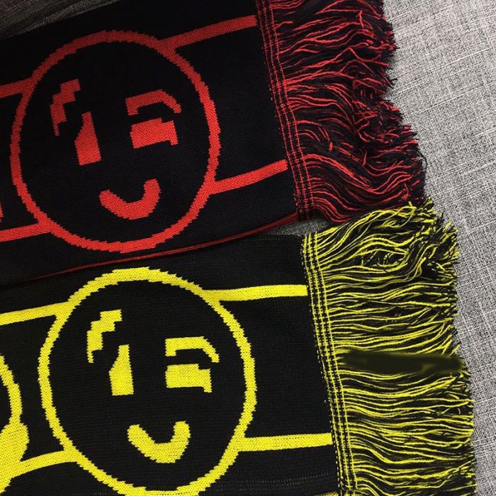 Faux Cashmere Smiley Scarf 2 colors