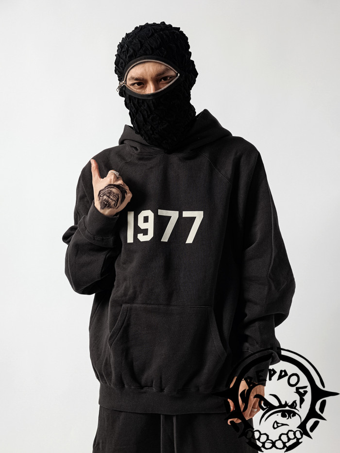 [Big & Tall for weights up to 220 lbs]1:1 quality version 1977 Flocked digital print hoodie 4 colors