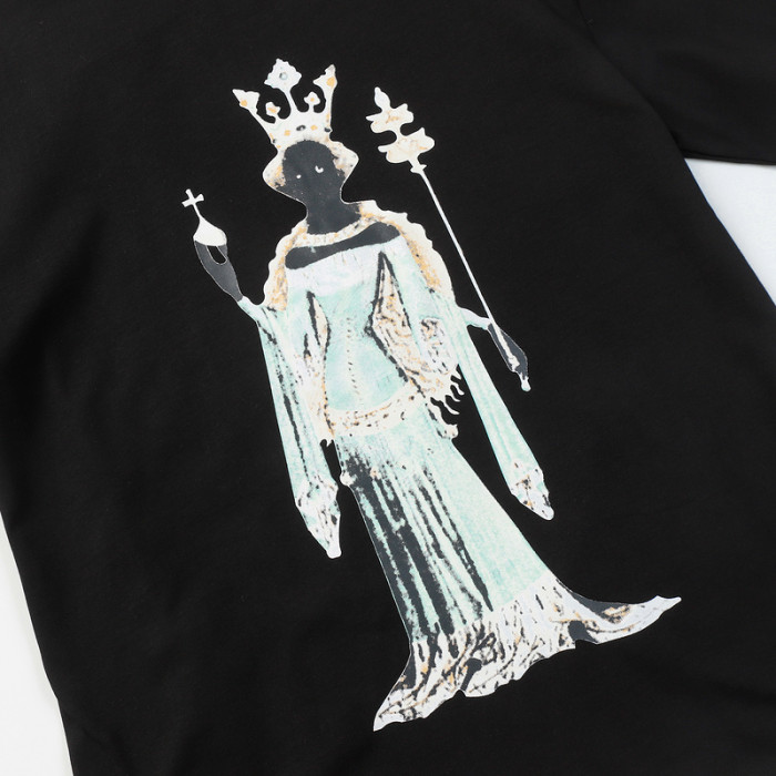 Black Leather Queen tee