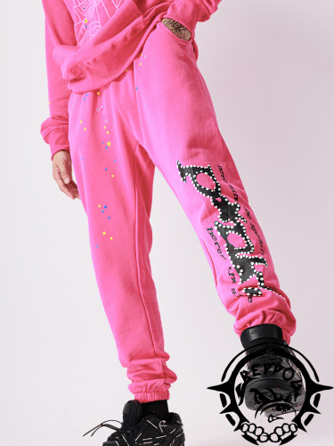 Young Thug Sp5der-Pink pants with white dots and black lettering