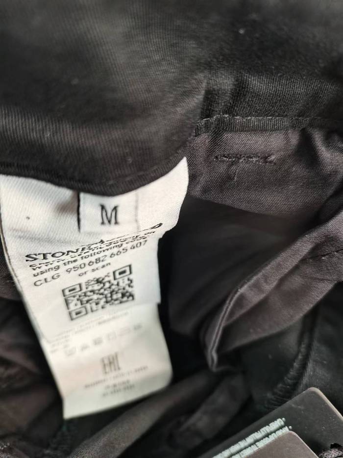[Buy More Save More]Black Mid Rise Minimalist Shorts