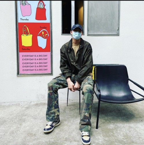 1:1 quality version camouflage flared pants